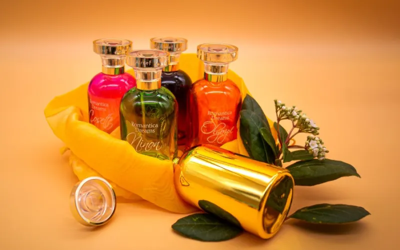 Habiller un flacon de parfum : une d&eacute;coration pens&eacute;e dans les moindres d&eacute;tails